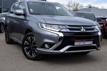 Voitures Occasion Mitsubishi Outlander Phev Hybride Rechargeable 200Ch Instyle Awd À Vendargues