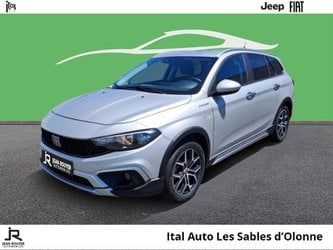 Voitures Occasion Fiat Tipo Cross Sw 1.0 Firefly Turbo 100Ch S/S Plus My22 À Château D'olonne