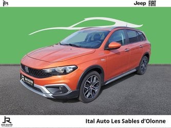Voitures Occasion Fiat Tipo Cross Sw 1.0 Firefly Turbo 100Ch S/S Plus My22 À Château D'olonne