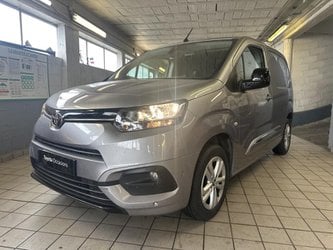 D'occasion À Le Chesnay | Toyota Proace City Medium 100 D-4D Style Rc23
