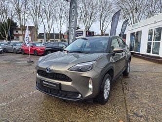 D'occasion À Argenteuil | Toyota Yaris Cross 116H Dynamic Business + Programme Beyond Zero Acad...