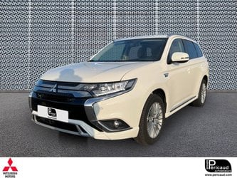 Voitures Occasion Mitsubishi Outlander Iii 2.4L Phev Twin Motor 4Wd Business À Angoulême
