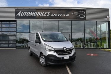Voitures Occasion Renault Trafic Iii Fg L1H1 1000 2.0 Dci 145Ch Energy Grand Confort Edc E6 À Domalain