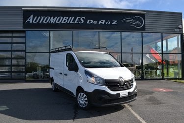Voitures Occasion Renault Trafic Iii Fg L1H1 1000 1.6 Dci 120Ch Grand Confort Euro6 À Domalain