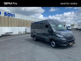 Voitures Occasion Iveco Daily 35S Fg 35S14Ha8 V12 Hi-Matic À Orvault
