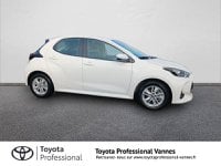 Voitures D'occasion À Vannes | Toyota Yaris Affaires 116H Dynamic Business Affaire My22 + Progra...
