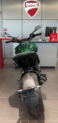 Motos D'neuves Stock À Nevers | Ducati Diavel V4 Bentley Ltd