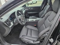 Voitures D'0Km À Saint Avit | Volvo V60 B4 197 Ch Dct7 Ultra Style Dark 4P