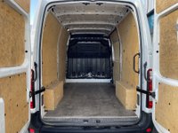 Voitures Occasion Renault Master Fourgon Fgn Trac F3500 L2H2 Dci 135 Grand Confort À Orvault