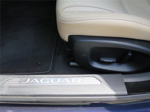 Voitures Occasion Jaguar Xe 2.0 D - 180 Ch Bva Prestige À Labège