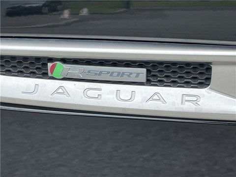 Voitures Occasion Jaguar F-Pace 2.0 D - 240 Ch Awd Bva8 R-Sport À Bassussarry