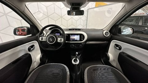 Voitures 0Km Renault Twingo Iii E-Tech Equilibre À Bayonne