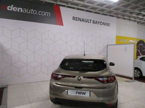Voitures Occasion Renault Mégane Megane Iv Iv Berline Tce 130 Energy Zen À Bayonne