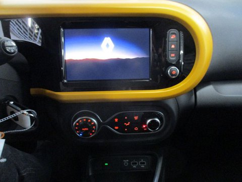 Voitures Occasion Renault Twingo Iii E-Tech Techno À Bayonne