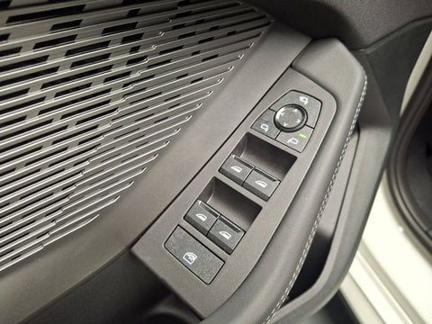 Voitures D'0Km À Lormont | Bmw Série 1 Serie 1 F70 120 170 Ch Dkg7 M Sport