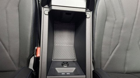 Voitures D'0Km À Lormont | Bmw Série 3 I3 50 Xdrive First Edition