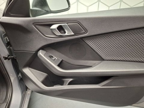 Voitures D'occasion À Lormont | Bmw Série 1 Serie 1 F40 118D 150 Ch Bva8