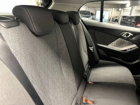 Voitures D'occasion À Lormont | Bmw Série 1 Serie 1 F70 120 170 Ch Dkg7 M Sport Design