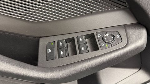 Voitures D'occasion À Lormont | Bmw Série 1 Serie 1 F70 120 170 Ch Dkg7 M Sport Design