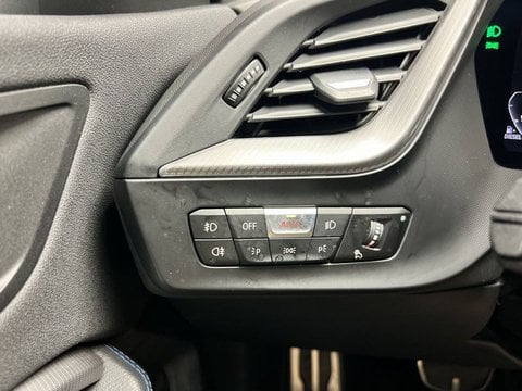 Voitures D'occasion À Lormont | Bmw Série 1 Serie 1 F40 118D 150 Ch Bva8