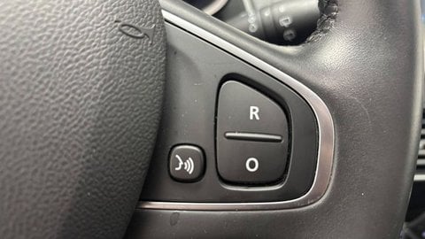 Voitures D'occasion À Lormont | Renault Clio Iv Tce 120 Energy Edc Intens