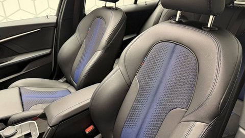 Voitures D'occasion À Lormont | Bmw Série 1 Serie 1 F40 118I 136 Ch Dkg7 M Sport