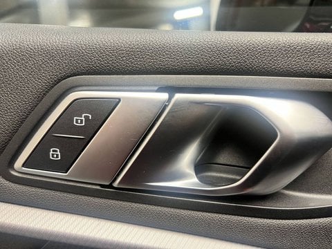 Voitures D'occasion À Lormont | Bmw Série 1 Serie 1 F40 116D 116 Ch Dkg7 M Sport