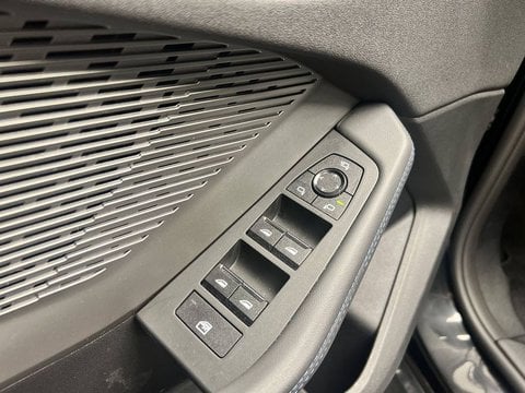 Voitures D'occasion À Lormont | Bmw Série 1 Serie 1 F70 120D 163 Ch Dkg7 M Sport