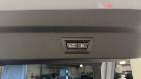 Voitures D'occasion À Lormont | Bmw Ix2 U10 Edrive20 204Ch Bva M Sport