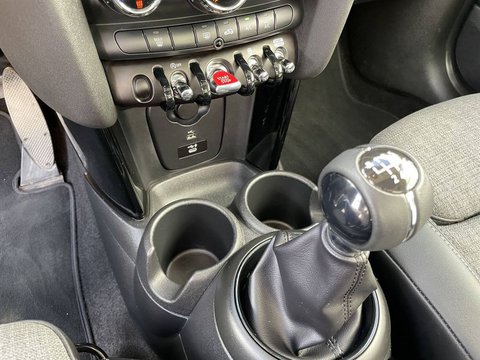 Voitures Occasion Mini Mini F56 Hatch 3 Portes Cooper 136 Ch Edition Camden À Brive La Gaillarde