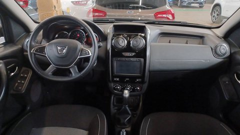 Voitures Occasion Dacia Duster Dci 110 Edc 4X2 Black Touch 2017 À Castelnau-D'estrétefonds