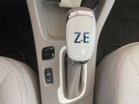 Voitures Occasion Renault Zoe Zen Ze22 Location Batterie À Muret
