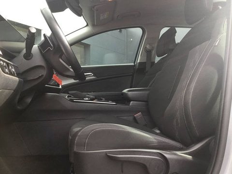 Voitures D'occasion À Chauray | Kia Sportage V 1.6 T-Gdi 215Ch Isg Hybride Bva6 4X2 Active