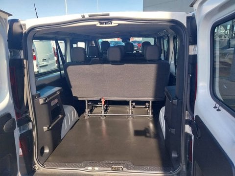 Voitures D'occasion À Chauray | Nissan Nv300 Combi L2H1 3.0T 2.0 Dci 150 S/S Bvm N-Connecta