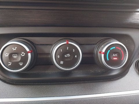 Voitures D'occasion À Chauray | Nissan Nv300 Combi L2H1 3.0T 2.0 Dci 150 S/S Bvm N-Connecta