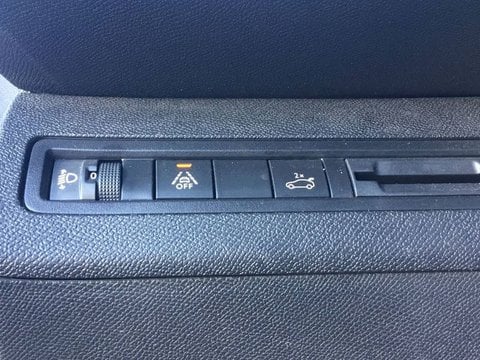 Voitures D'occasion À Chauray | Peugeot 3008 Ii Bluehdi 130Ch S&S Eat8 Allure Pack