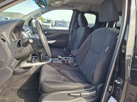 Voitures D'occasion À Chauray | Nissan Navara Np300 2.3 Dci 160 King Cab N-Connecta