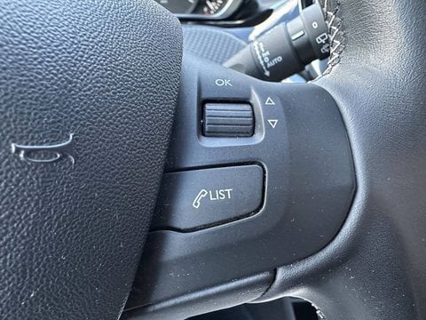 Voitures D'occasion À Chauray | Peugeot 208 1.6 Bluehdi 100Ch Bvm5 Allure