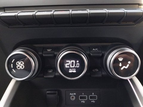 Voitures D'occasion À Chauray | Renault Clio V E-Tech 140 - 21N Intens
