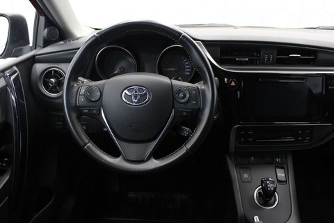 Voitures Occasion Toyota Auris Ii Hybride 136H Design À Lons