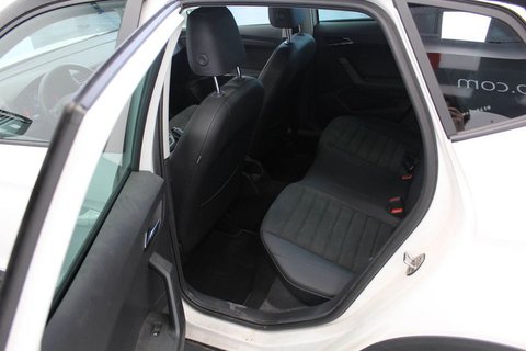 Voitures Occasion Seat Arona 1.0 Tsi 95 Ch Start/Stop Bvm5 Urban À Lons