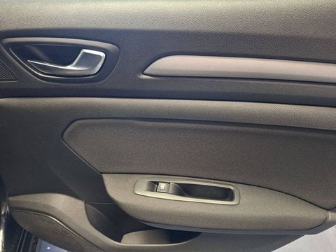 Voitures D'occasion À Tarbes | Renault Mégane Megane Iv Iv Berline Blue Dci 115 Edc Business
