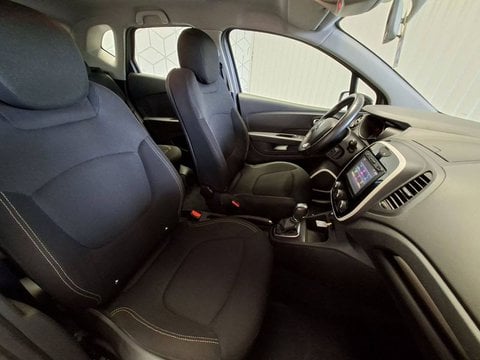 Voitures D'occasion À Tarbes | Renault Captur Dci 90 Energy Edc Business