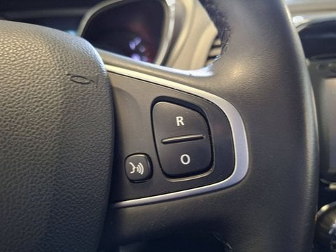 Voitures D'occasion À Tarbes | Renault Captur Dci 90 Energy Eco² Intens
