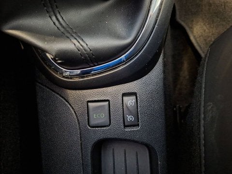 Voitures D'occasion À Tarbes | Renault Captur Dci 90 Energy Eco² Intens
