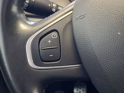 Voitures D'occasion À Tarbes | Renault Captur Dci 90 Sl Red Edition