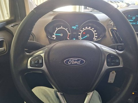 Voitures D'occasion À Tarbes | Ford Tourneo Courier 1.5 Tdci 95 Titanium