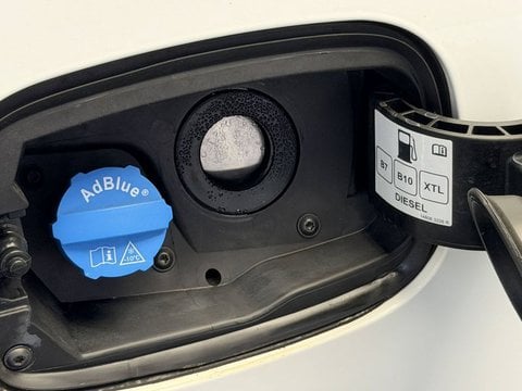 Voitures D'occasion À Tarbes | Renault Mégane Megane Iv Iv Berline Blue Dci 115 - 21N Business