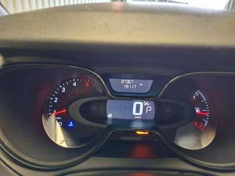 Voitures D'occasion À Tarbes | Renault Captur Dci 90 Energy Edc Business