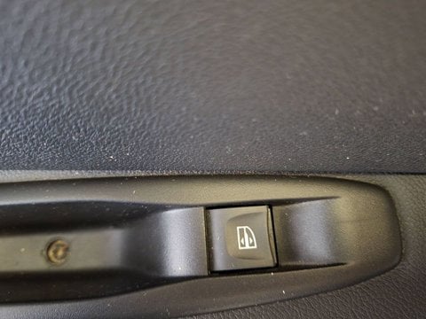 Voitures D'occasion À Tarbes | Renault Captur Dci 90 Sl Red Edition